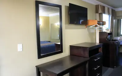 El Rancho Inn Hawthorne