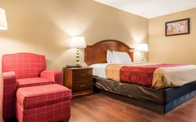Econo Lodge Holland - Toledo