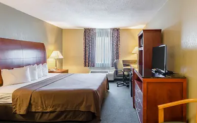 Quality Inn Chicopee - Springfield
