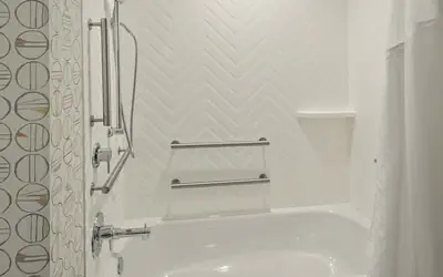 Holiday Inn & Suites Decatur-Forsyth by IHG