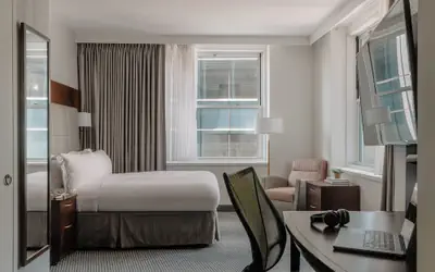 Club Quarters Hotel Faneuil Hall, Boston