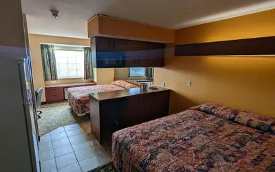 St Clair Inn and Suites