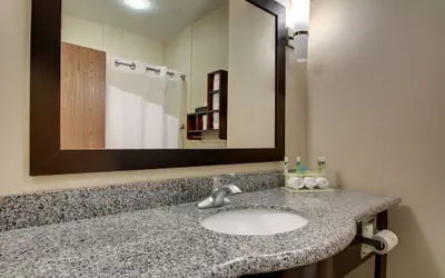 Holiday Inn Express and Suites Winona North by IHG