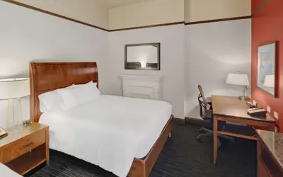 Hilton Garden Inn Milwaukee Downtown