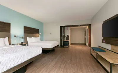 Tru By Hilton Easton