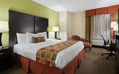 Best Western Plus Huntersville Inn & Suites Near Lake Norman