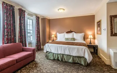 Hotel Bothwell Sedalia Central District, an Ascend Collection Hotel