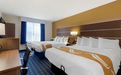 Quality Inn Lee - Lenox South