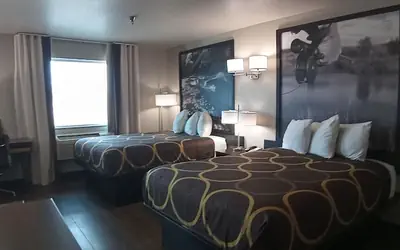 Super 8 by Wyndham Greeley