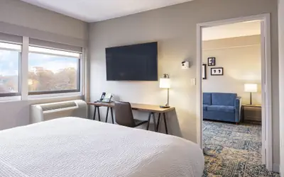 Four Points by Sheraton Norwood Conference Center