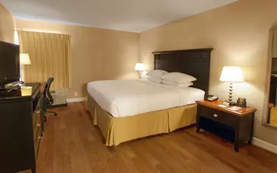 DoubleTree by Hilton Buffalo-Amherst