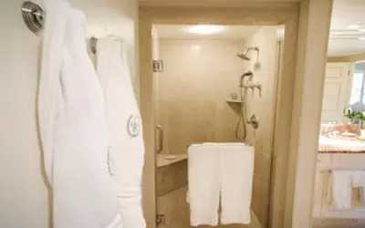 Williamsburg Inn, an official Colonial Williamsburg Hotel