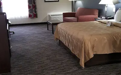 Quality Inn & Suites Danbury near University