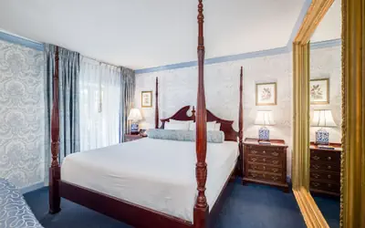 The Farmington Inn and Suites