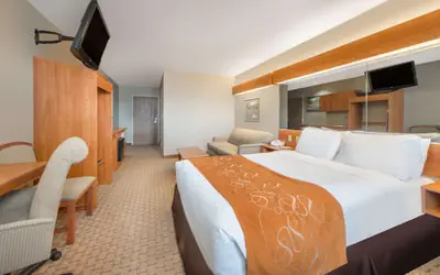 Microtel Inn & Suites