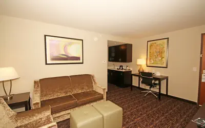 Holiday Inn Express & Suites Charlotte North by IHG