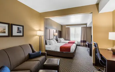 Comfort Suites Seaford