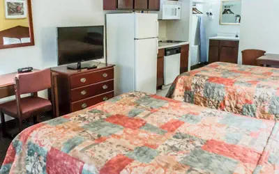 Suburban Studios Tallahassee near University