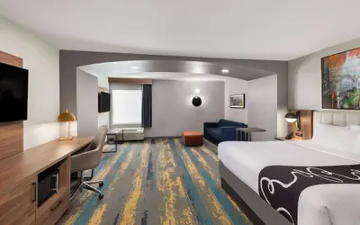 La Quinta Inn & Suites by Wyndham Knoxville Papermill