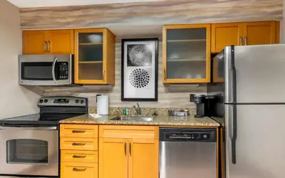 MainStay Suites St Louis - Galleria