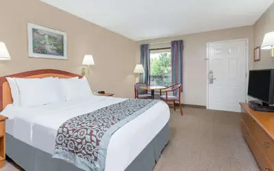 Days Inn by Wyndham Elberton