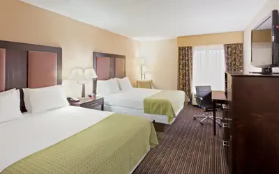 Holiday Inn Express Hotel & Suites Charleston-Southridge by IHG