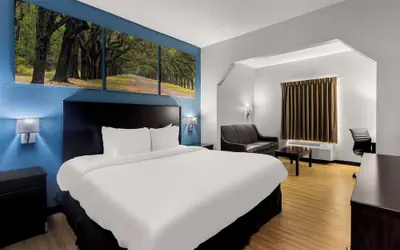 Clarion Pointe Hinesville near Fort Stewart