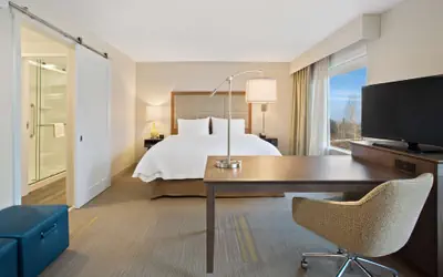 Hampton Inn & Suites- Seattle Woodinville Wa