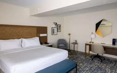 DoubleTree by Hilton Tinton Falls-Eatontown