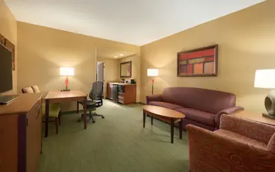 Embassy Suites by Hilton E Peoria Riverfront Conf Center