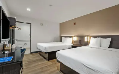 Motel 6-Escondido, CA