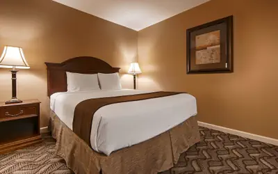 Best Western Suites