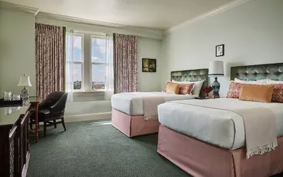 The Pontchartrain Hotel