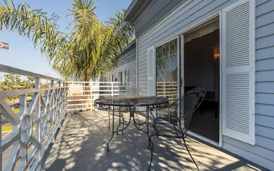 Best Western Colonial Inn