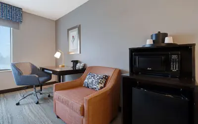 Hampton Inn & Suites Seattle/Federal Way