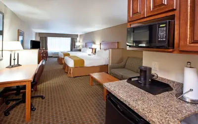 Holiday Inn Express & Suites Sioux Falls Southwest by IHG