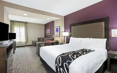 La Quinta by Wyndham College Station South