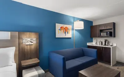 Holiday Inn Express Hotel & Suites Danbury - I-84 by IHG