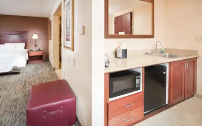 Hampton Inn & Suites Greensburg