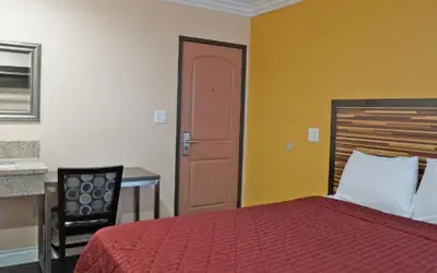 Holly Crest Hotel - Los Angeles, LAX Airport