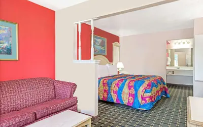 Days Inn & Suites by Wyndham Osceola AR