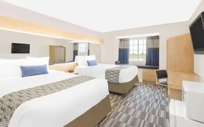 Microtel Inn & Suites by Wyndham Ames