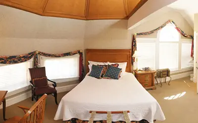 Cliff House at Pikes Peak