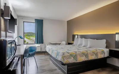 Motel 6 Franklin, OH