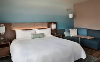 Buffalo Marriott at LECOM HARBORCENTER