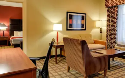 Comfort Inn & Suites Fort Smith I-540