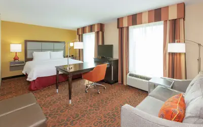 Hampton Inn & Suites Jacksonville-Airport
