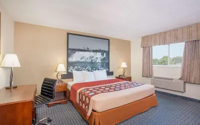 FairBridge Inn Express Buffalo Airport Williamsville