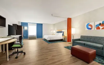 Home2 Suites Long Island City/Manhattan View