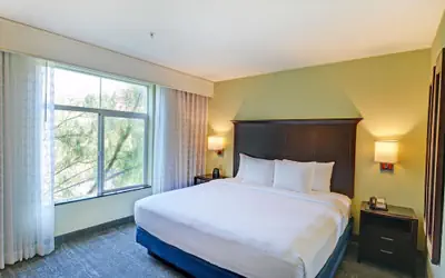 Embassy Suites Valencia